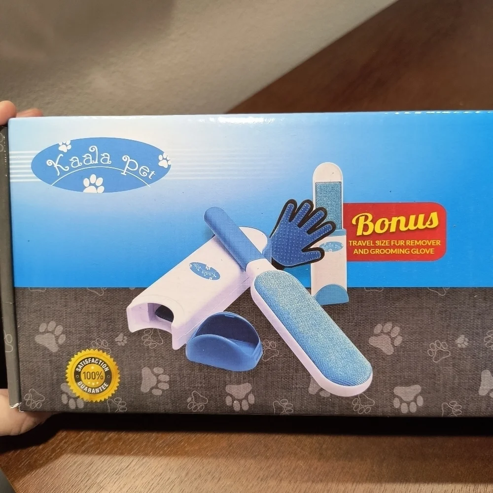 Furla Pet Fur Remover - Blue and White